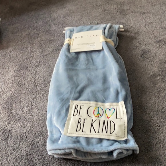 Rae Dunn Plush Throw Be Cool Be Kind NWT